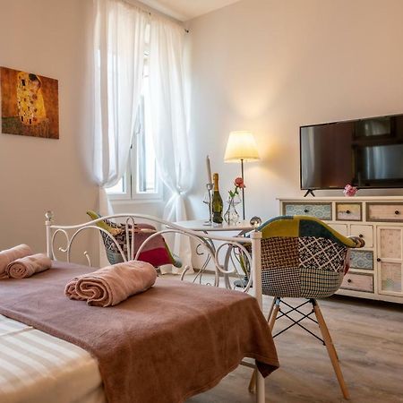 Old City Romantic Studios 3 بولا المظهر الخارجي الصورة